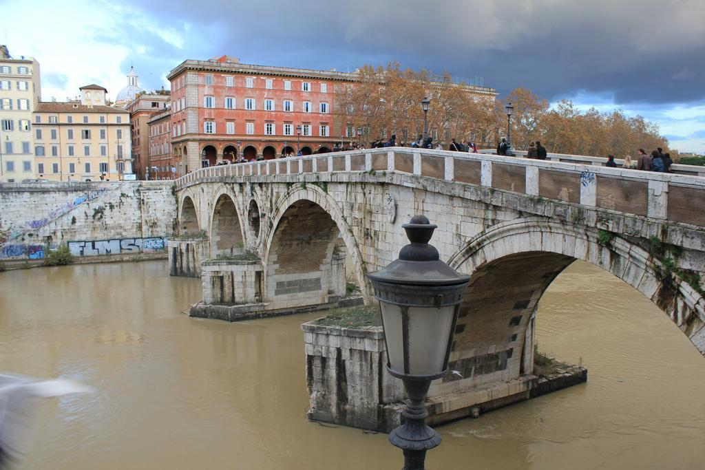 Relais Casa Della Fornarina Pensión Roma