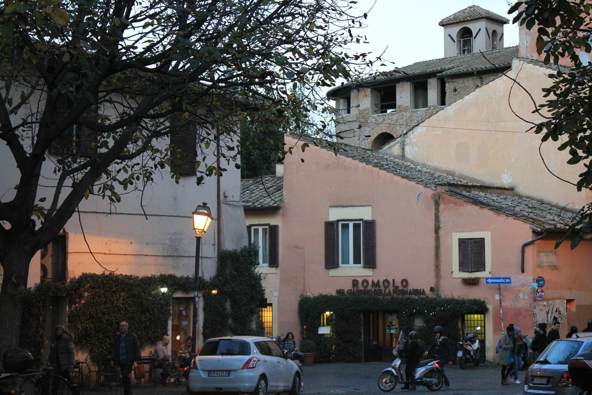 Relais Casa Della Fornarina 3* Roma